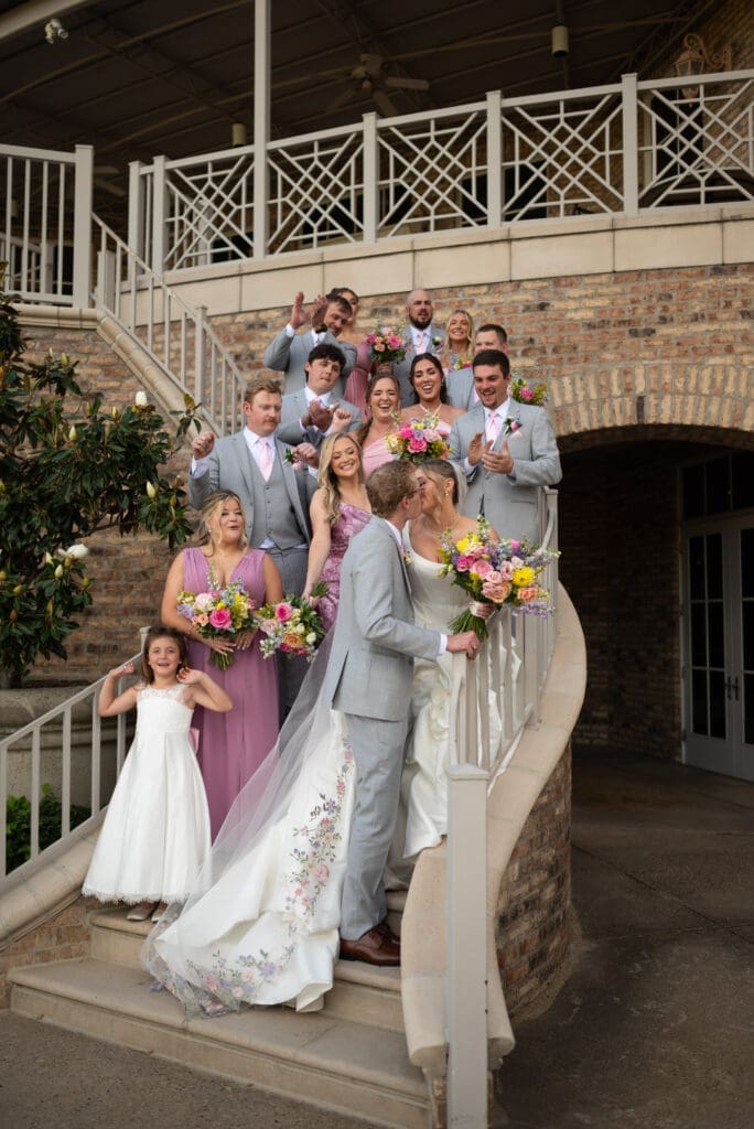 Wedding party photo at country club wedding in Hot Springs, AR
