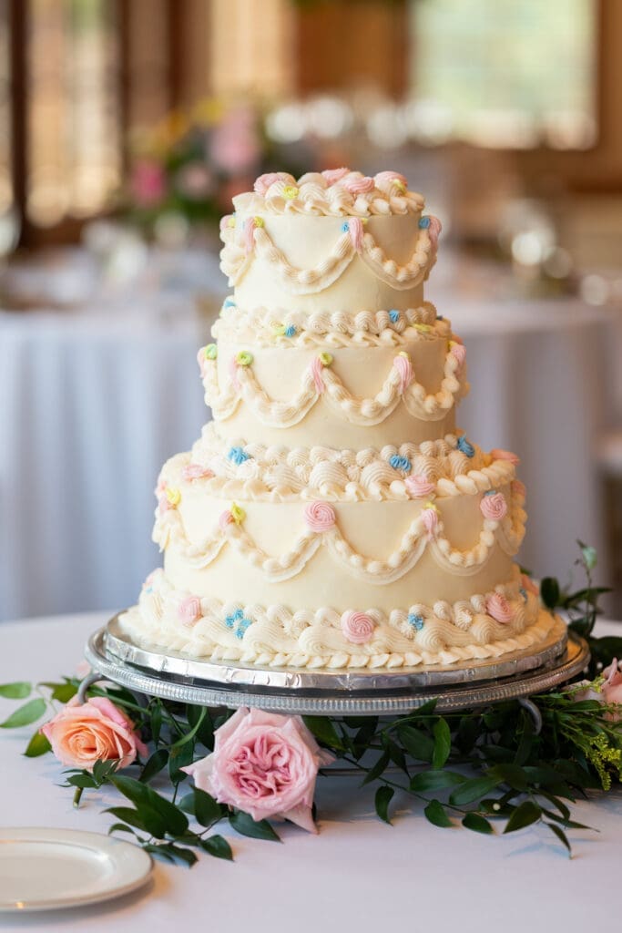 classic vintage styled wedding cake
