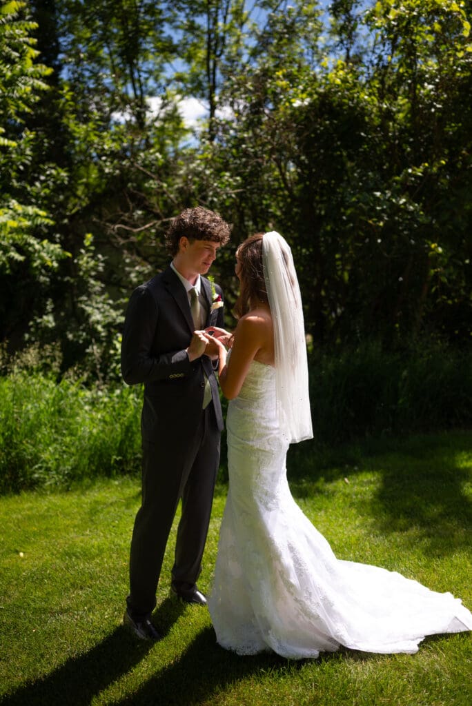 1st look at Pepin wedding venue