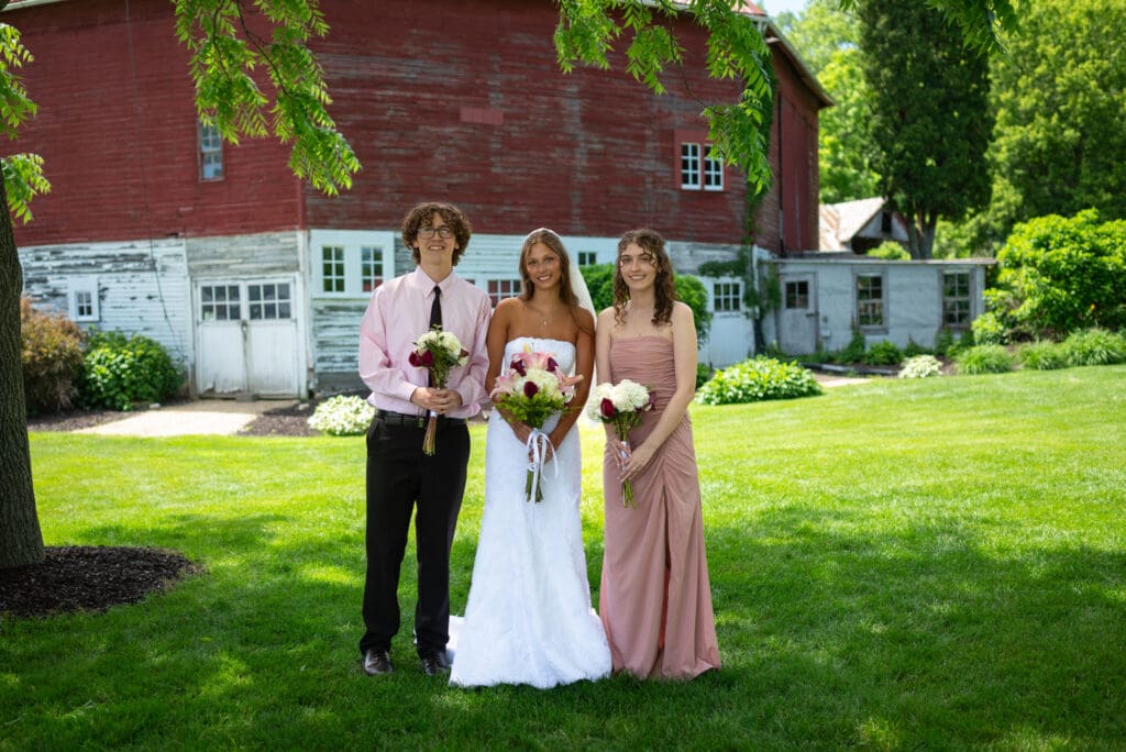 fun wedding photos