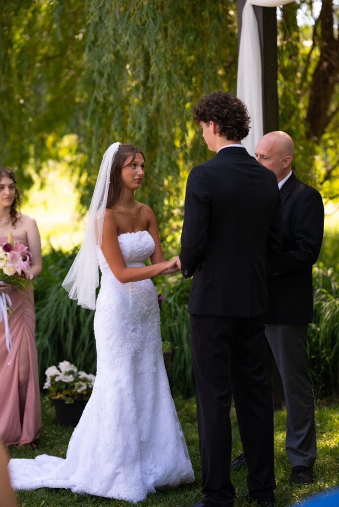 wedding venues with lodging near pepin, wi