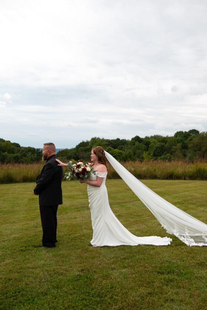 first look with dad at maidenwood wedding venue La Crosse, WI. Available wedding photographers near me
