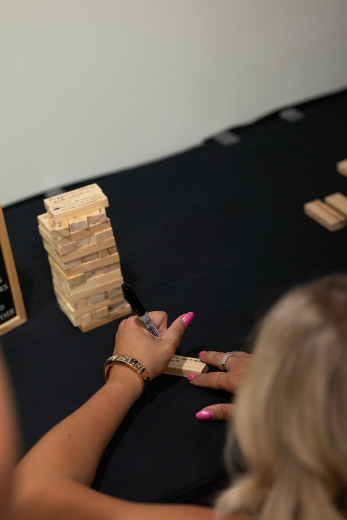 Wedding guestbook jenga