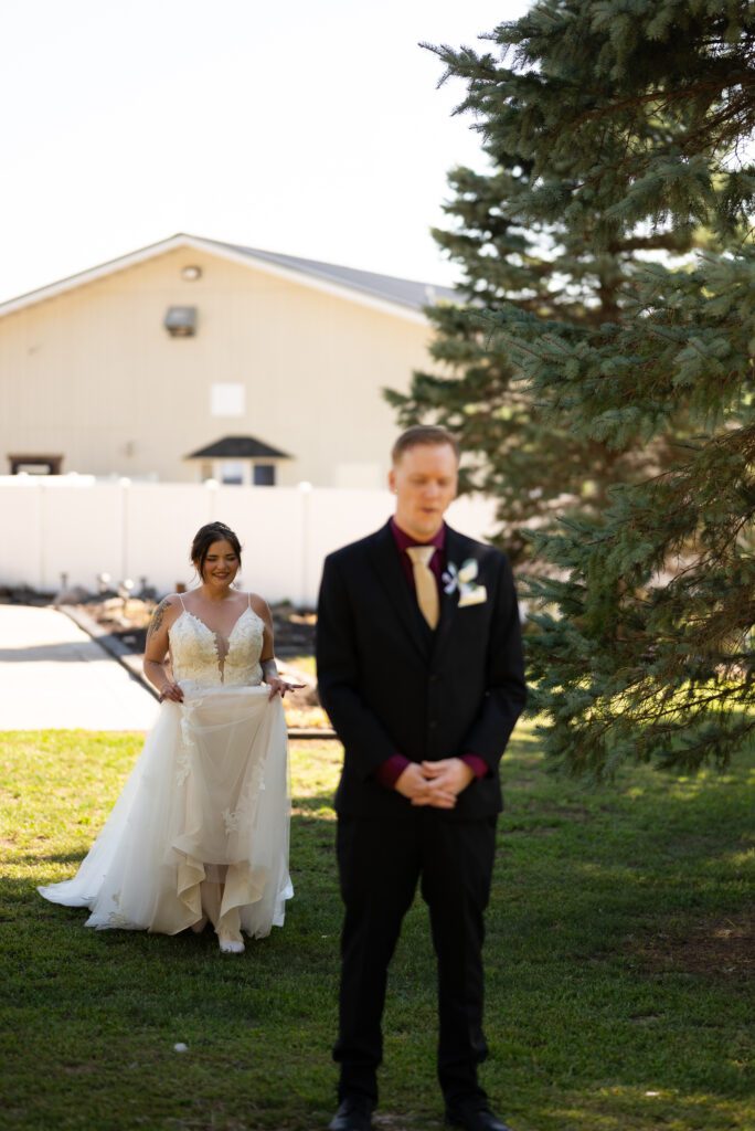 first look at bluff bar and grill hager city wisconsin wedding