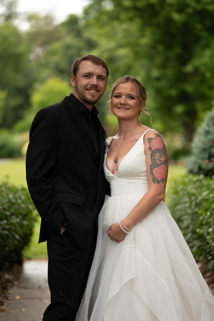 bride and groom maternity wedding photo