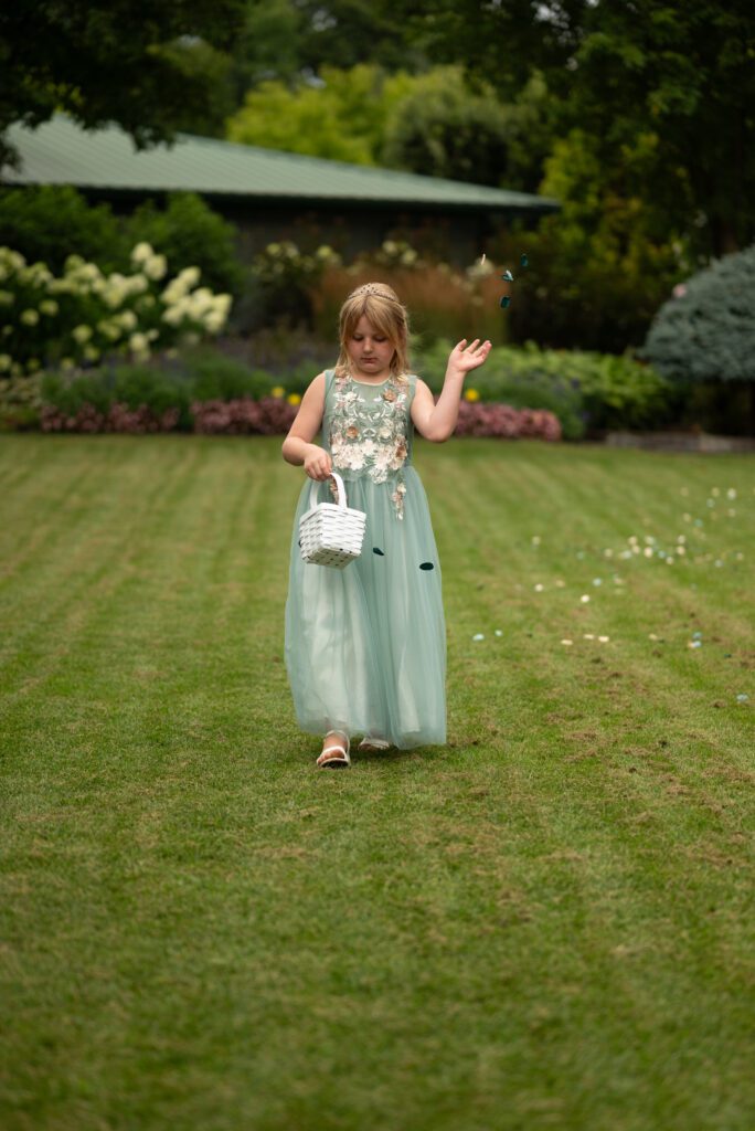 flower girl